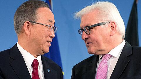 Außenminister Frank-Walter Steinmeier (li.) am Donnerstag mit UN-Generalsekretär Ban Ki Moon.