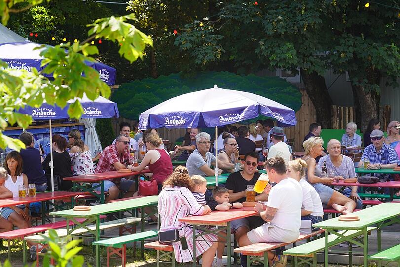 Ein kühles Bier gibt's an vielen Orten.