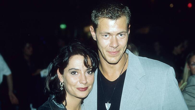 Vier Jahre lang gingen Sven Martinek und Simone Thomalla als Paar durchs Leben. Vier Jahre lang gingen Sven Martinek und Simone Thomalla als Paar durchs Leben.
