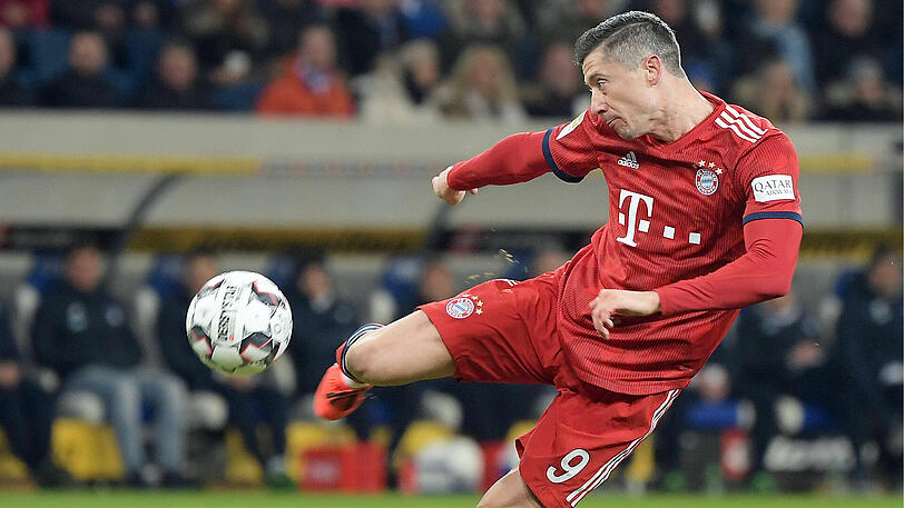 ROBERT LEWANDOWSKI, NOTE 4: Von TSG-Kapitän Kevin Vogt kaum zu halten &ndash; nur regelwidrig. Hätte per Kopf das 1:0 erzielen müssen, köpfte zentral und völlig frei Baumann an. Der Mittelstürmer war immer drauf und dran, sein 11. Saisontor zu erzielen &ndash; und machte es drei Minuten vor Schluss.