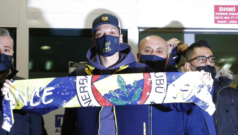 Wird in der Türkei mit offenen Armen empfangen: Fenerbahce-Neuzugang Mesut Özil.