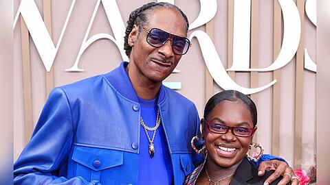 Ein Bild aus gl&uuml;cklicheren Zeiten: Snopp Dogg und seine Tochter Cori Broadus im Juni 2025.