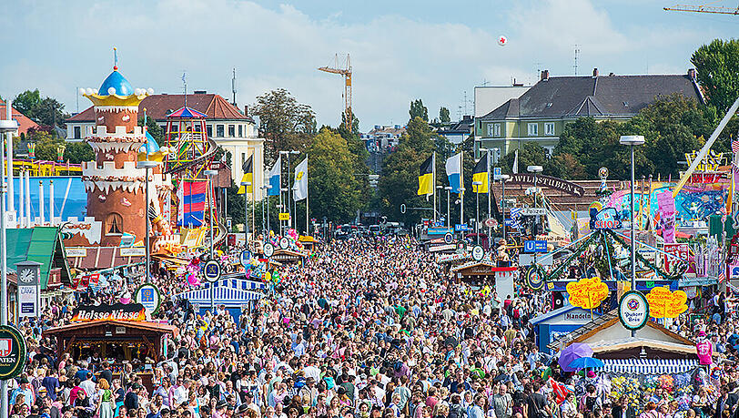 Wo viel los ist, gibt’s viel zu erzählen: Ein Experten-Team der AZ beantwortet täglich Ihre Fragen rund um das Oktoberfest. Wo viel los ist, gibt’s viel zu erzählen: Ein Experten-Team der AZ beantwortet täglich Ihre Fragen rund um das Oktoberfest.