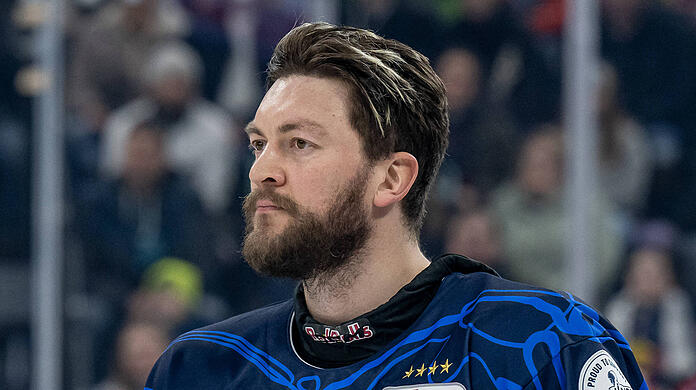 EHC-Star Konrad Abeltshauser ist bekennender Fan des TSV 1860