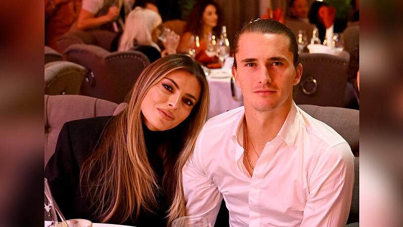 Alexander Zverev und seine Partnerin Sophia Thomalla im Hotel Tannenhof Sport & Spa im Allgäu. Alexander Zverev und seine Partnerin Sophia Thomalla im Hotel Tannenhof Sport & Spa im Allgäu.