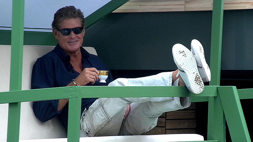 David Hasselhoff hat das "Promi Big Brother"-Haus nach vier Tagen verlassen. Seine besten Bilder aus dem Haus hier zum Durchklicken!