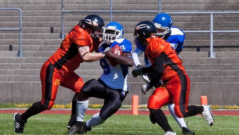 American Football: Harte Zweikämpfe und viel Taktik. American Football: Harte Zweikämpfe und viel Taktik.