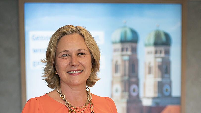 Die Vorstandsvorsitzende Sandra Bindler leitet die Münchner Bank eG seit 2014. Die Vorstandsvorsitzende Sandra Bindler leitet die Münchner Bank eG seit 2014.
