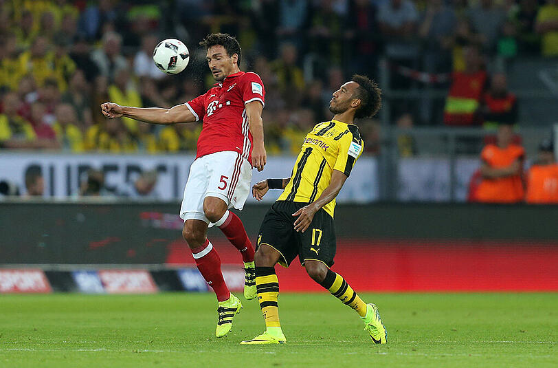 Mats Hummels: Note 4. Beständig intensiv ausgepfiffen. Schwierige Rückkehr nach achteinhalb Jahren BVB. Spielte nach 90 Sekunden einen Pass ins Aus &ndash; unbedrängt. Dann ein dicker Stellungs- bzw. Abstimmungsfehler (8.). Ließ sich viel zu einfach austanzen von Ramos. Was er in der Offensive leisten kann, bewies sein Kopfball als Vorlage zu Müllers 2:0.