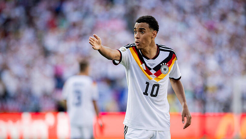 Ihm wurde jüngst eine Metallplatte entfernt: Jamal Musiala. Ihm wurde jüngst eine Metallplatte entfernt: Jamal Musiala.