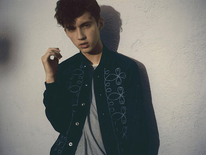 Troye Sivan hat sich mit 18 Jahren öffentlich geoutet