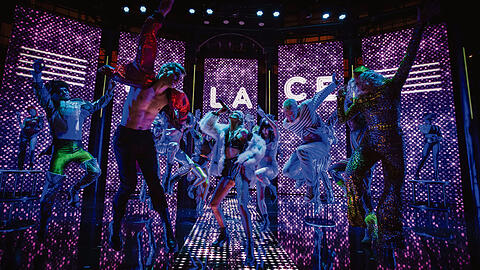 Jean Paul Gaultiers "Fashion Freak Show"