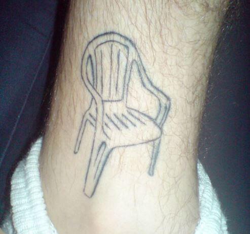 Über Geschmack lässt sich bekanntlich streiten... Die witzigsten Horror-Tattoos in der Bilderstrecke.
