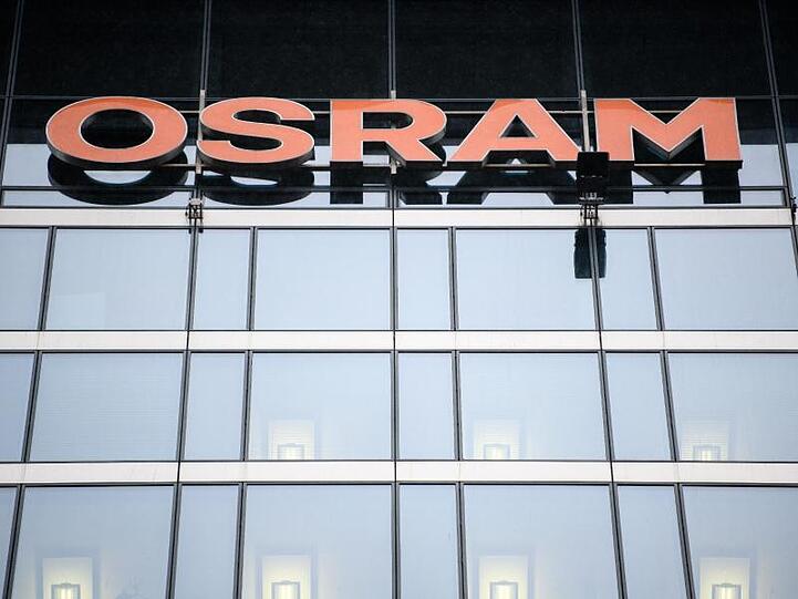 Osram steht zum Verkauf, weil der Konzern in den vergangenen eineinhalb Jahren in sehr schwieriges Fahrwasser geraten ist.