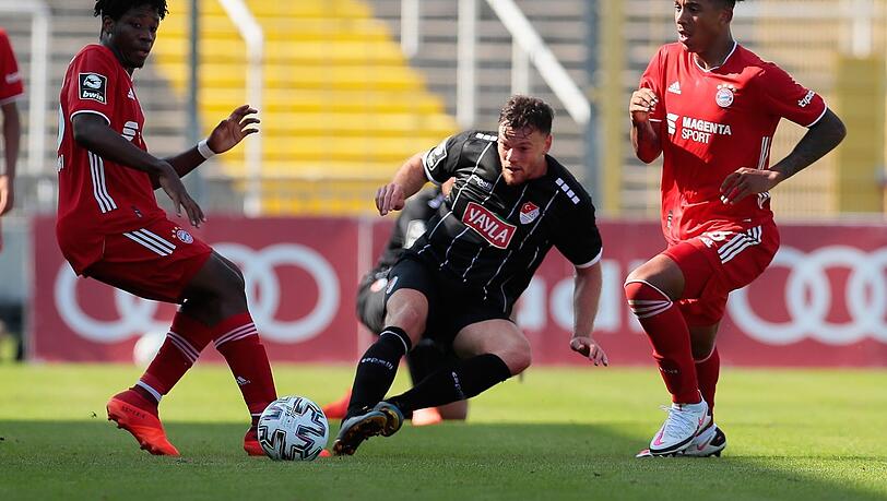 Von München nach Meppen: Tom Boere (M.). Von München nach Meppen: Tom Boere (M.).
