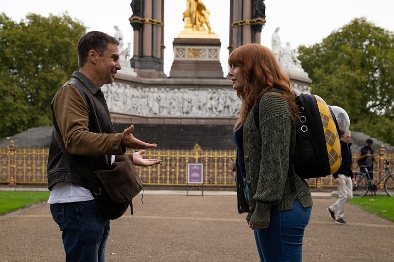 Aidan (Sam Rockwell) versucht die Autorin Elly (Bryce Dallas Howard) zu beschützen.