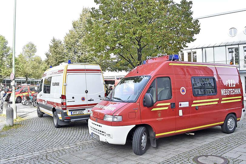 Die Schule musste evakuiert werden.