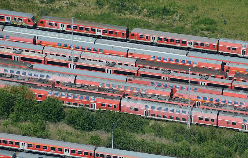 Bund und Länder haben ihren langjährigen Streit über Zuschüsse für den regionalen Bahnverkehr endgültig beigelegt.