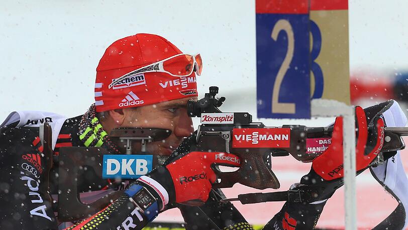 Arnd Peiffer und das Deutsche Team landeten beim Mannschafts-Rennen am Freitag auf dem fünften Platz. Arnd Peiffer und das Deutsche Team landeten beim Mannschafts-Rennen am Freitag auf dem fünften Platz.