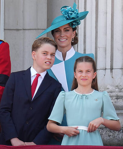 Prinz George und Prinzessin Charlotte sind Teil des Pub-Quiz-Teams ihrer Eltern Kate und William. Prinz George und Prinzessin Charlotte sind Teil des Pub-Quiz-Teams ihrer Eltern Kate und William.