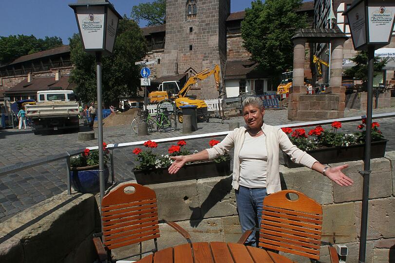 Im Kuchlbauers sieht&rsquo;s nicht besser aus. &bdquo;Wieso mussten die Arbeiten gerade jetzt anfangen?&ldquo;, fragt Chefin Brigitte Thienwiebel.