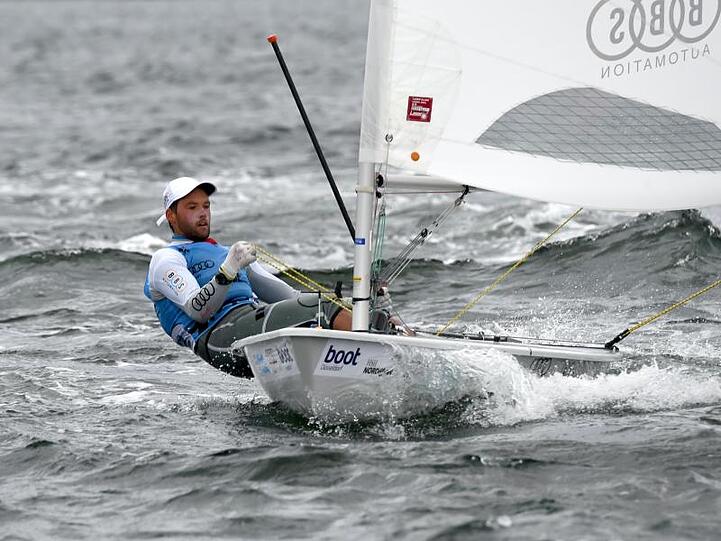 Der Segler Philipp Buhl. Foto: Carsten Rehder/Archivbild