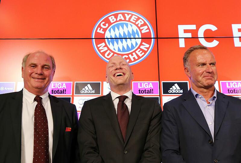 "Selbstmitleid, sich bedauern lassen - das passt nicht zum FCB. Alle persönlichen Eitelkeiten dürfen keine Rolle spielen."