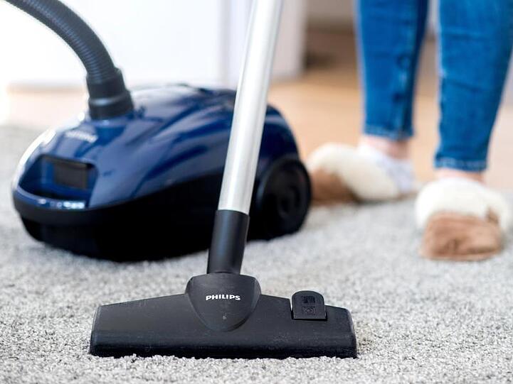 Manche Staubsauger haben spezielle Aufsätze für Tierhaare (Symbolbild).