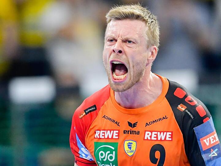 "Goggi ist einer der erfolgreichsten und besten Handballer der letzten 20 Jahre und somit jetzt schon eine Handballlegende", so VfL-Geschäftsführer Christoph Schindler.
