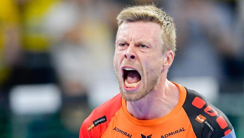 "Goggi ist einer der erfolgreichsten und besten Handballer der letzten 20 Jahre und somit jetzt schon eine Handballlegende", so VfL-Geschäftsführer Christoph Schindler. "Goggi ist einer der erfolgreichsten und besten Handballer der letzten 20 Jahre und somit jetzt schon eine Handballlegende", so VfL-Geschäftsführer Christoph Schindler.