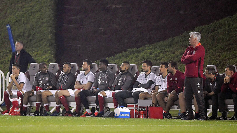 Trainer Carlo Ancelotti (rechts) konnte mit der Leistung seiner Schützlinge zufrieden sein.