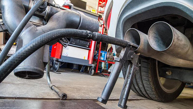 Abgasuntersuchung für Dieselmotoren.