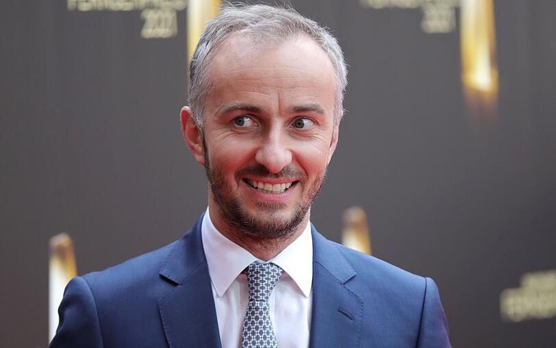 Im Podcast "Deutschland3000" äußerte sich Jan Böhmermann nun zum Ende seiner Sendung. Im Podcast "Deutschland3000" äußerte sich Jan Böhmermann nun zum Ende seiner Sendung.