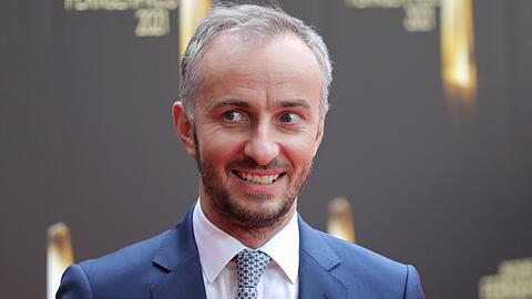 Im Podcast "Deutschland3000" &auml;u&szlig;erte sich Jan B&ouml;hmermann nun zum Ende seiner Sendung.