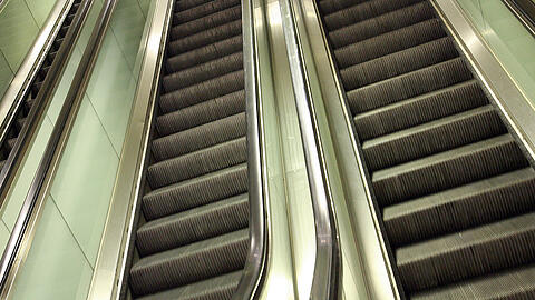 Der Vorfall ereignete sich auf einer Rolltreppe am U-Bahnhof Großhadern. (Symbolbild)