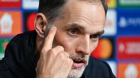 Trainer Thomas Tuchel von München nimmt nach dem Spiel an einer Pressekonferenz teil.