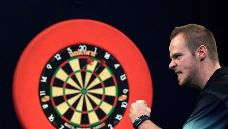 Max Hopp hat bei der Darts-WM die dritte Runde erreicht. Max Hopp hat bei der Darts-WM die dritte Runde erreicht.