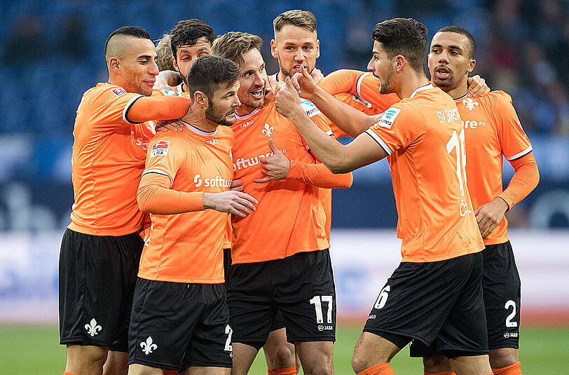 Am Sonntag trifft das Tabellen-Schlusslicht Darmstadt auf den aktuellen Tabellenführer Bayern München.