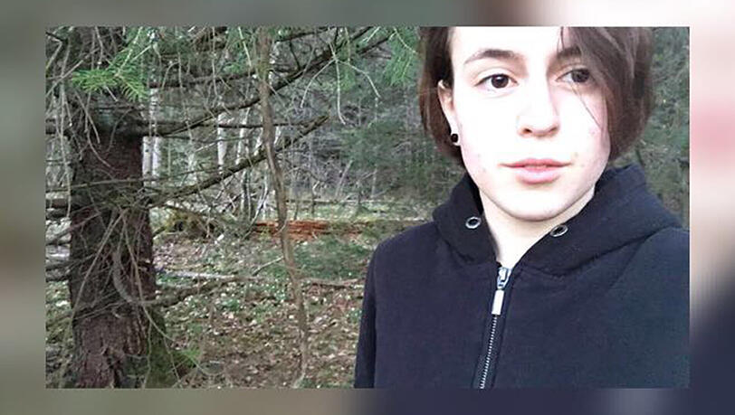 Seit Dienstag wird die 16-Jährige Lara Erhardt aus Gilching vermisst. Seit Dienstag wird die 16-Jährige Lara Erhardt aus Gilching vermisst.