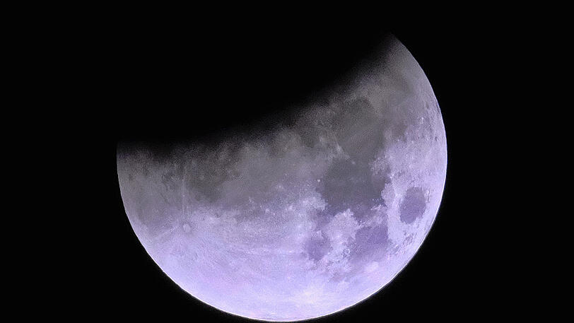 Totale Mondfinsternis über Los Angeles