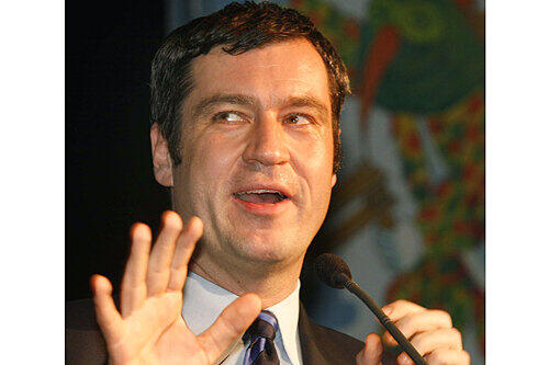 Bezirks-Chef Markus Söder zieht im Hintergrund die Fäden.