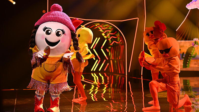 Welcher Star schlüpft samstags in das Kostüm von Eggi? Welcher Star schlüpft samstags in das Kostüm von Eggi?