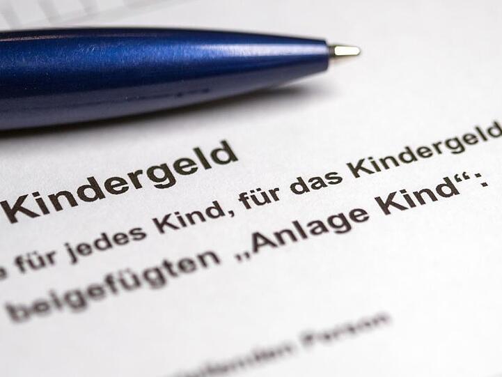 Das bisherige Kindergeld soll mit dem weniger verbreiteten Kinderzuschlag zusammengeführt werden.