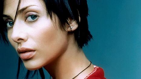 1998 landete Natalie Imbruglia mit "Torn" einen der gr&ouml;&szlig;ten Hits des Jahres.