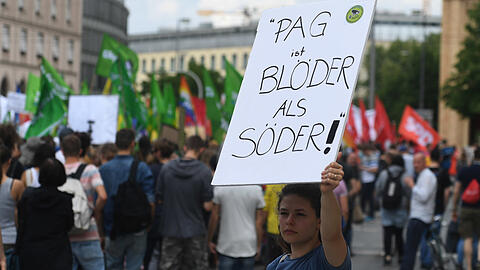 Massive Kritik an Ministerpräsident Markus Söder und dem geplanten Polizeiaufgabengesetz (PAG).
