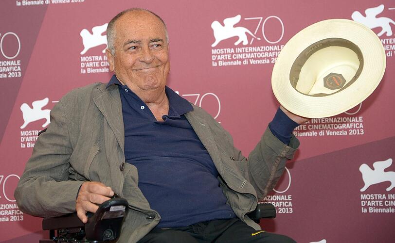 Bernardo Bertolucci ist der Präsident der "Venezia 70"-Jury. In dieser Kategorie laufen die Weltpremieren von 20 internationalen Filmproduktionen.