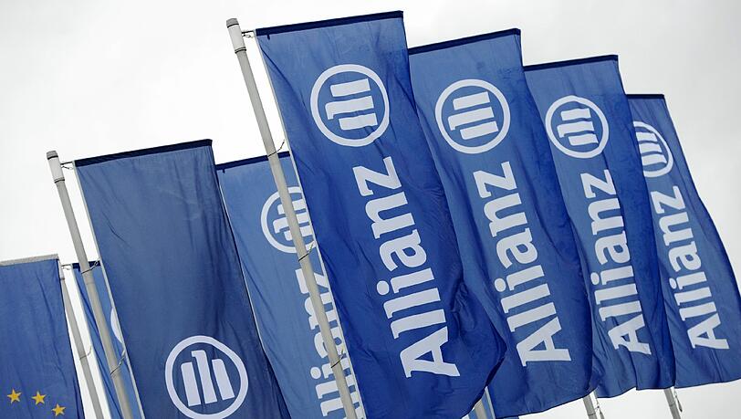 Eine steigende Nachfrage nach Terrorversicherungen sei erfahrungsgemäß nach außerordentlichen Ereignissen wie den Attentaten von Paris zu beobachten, sagt die Allianz. Eine steigende Nachfrage nach Terrorversicherungen sei erfahrungsgemäß nach außerordentlichen Ereignissen wie den Attentaten von Paris zu beobachten, sagt die Allianz.