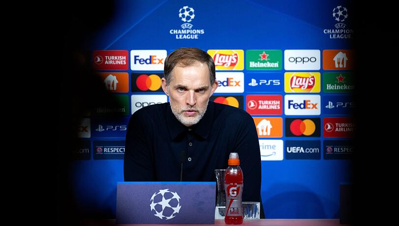 Trainer Thomas Tuchel von München nimmt nach dem Spiel an einer Pressekonferenz teil.