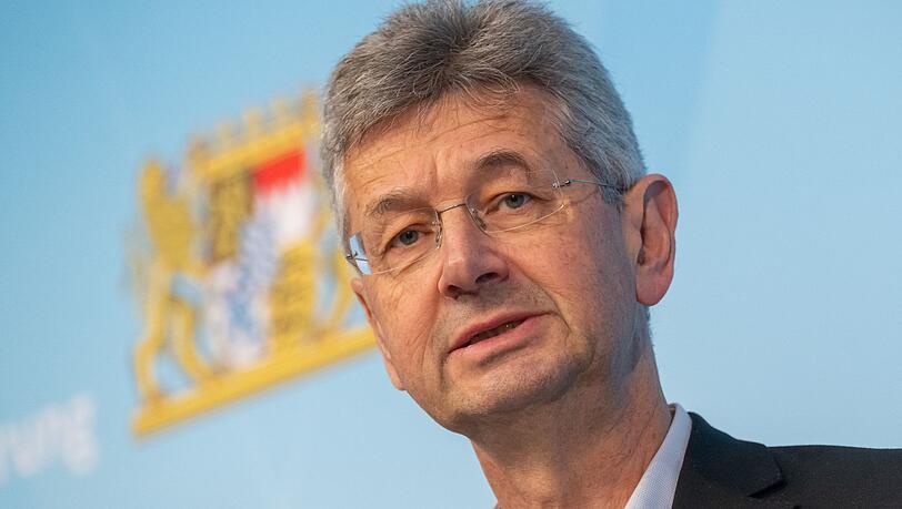 Michael Piazolo (Freie Wähler). Michael Piazolo (Freie Wähler).