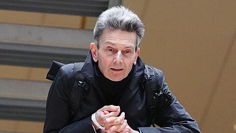 Der frühere SPD-Fraktionschef Rolf Mützenich ist einer der prominentesten Unterzeichner des Papiers. (Archivbild)